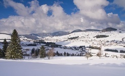 Bernau Schwarzwald: Blick ins winterliche Hochtal Richtung Herzogenhorn. � Michael Arndt
